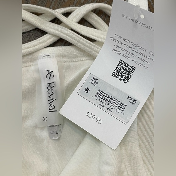 AS Revival Strappy Back Crop Ribbed Seamless Tank NWT Large - Picture 7 of 8